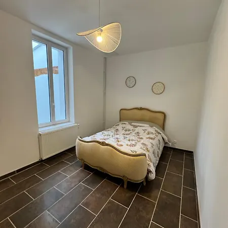 Maison 12 Personnes Terrain Et Etang Privée